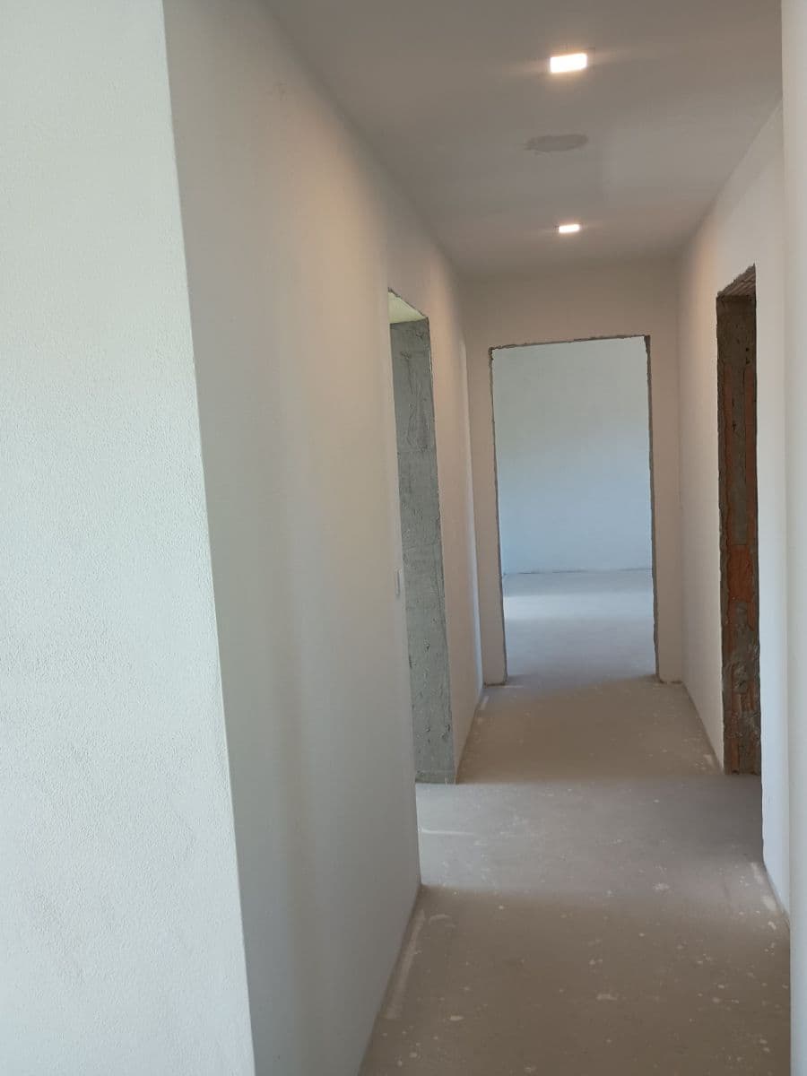 Prodej domu 195 m², pozemek 1.450 m², Potoční, Hvozdná, Zlínský kraj Prodej domu 195 m², pozemek 1.450 m², Potoční, Hvozdná, Zlínský kraj