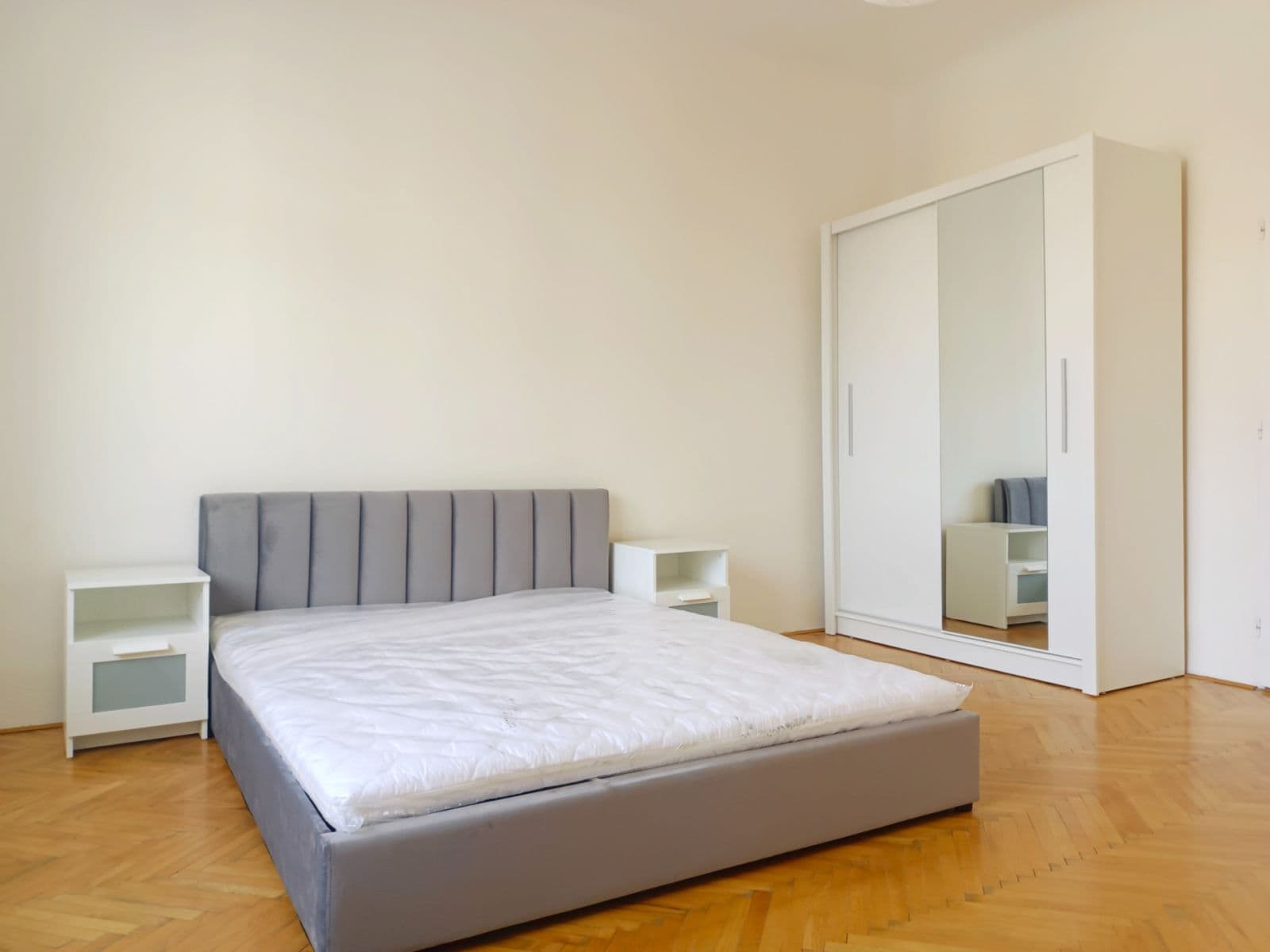 Pronájem bytu 2+kk 55 m², Sokolovská, Praha, Praha Pronájem bytu 2+kk 55 m², Sokolovská, Praha, Praha