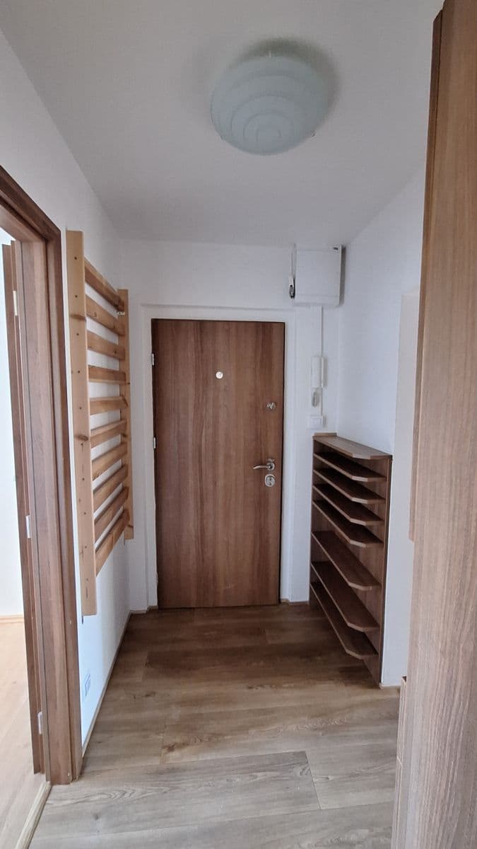 Pronájem bytu 3+kk 72 m², Hennerova, Praha, Praha Pronájem bytu 3+kk 72 m², Hennerova, Praha, Praha