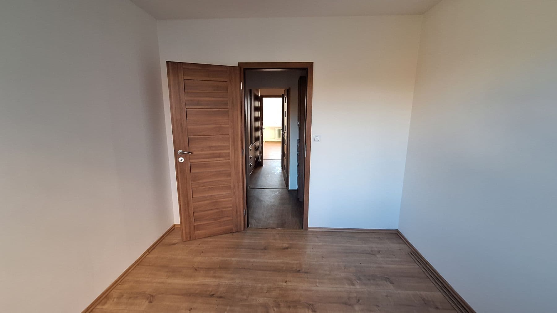 Pronájem bytu 3+kk 72 m², Hennerova, Praha, Praha Pronájem bytu 3+kk 72 m², Hennerova, Praha, Praha