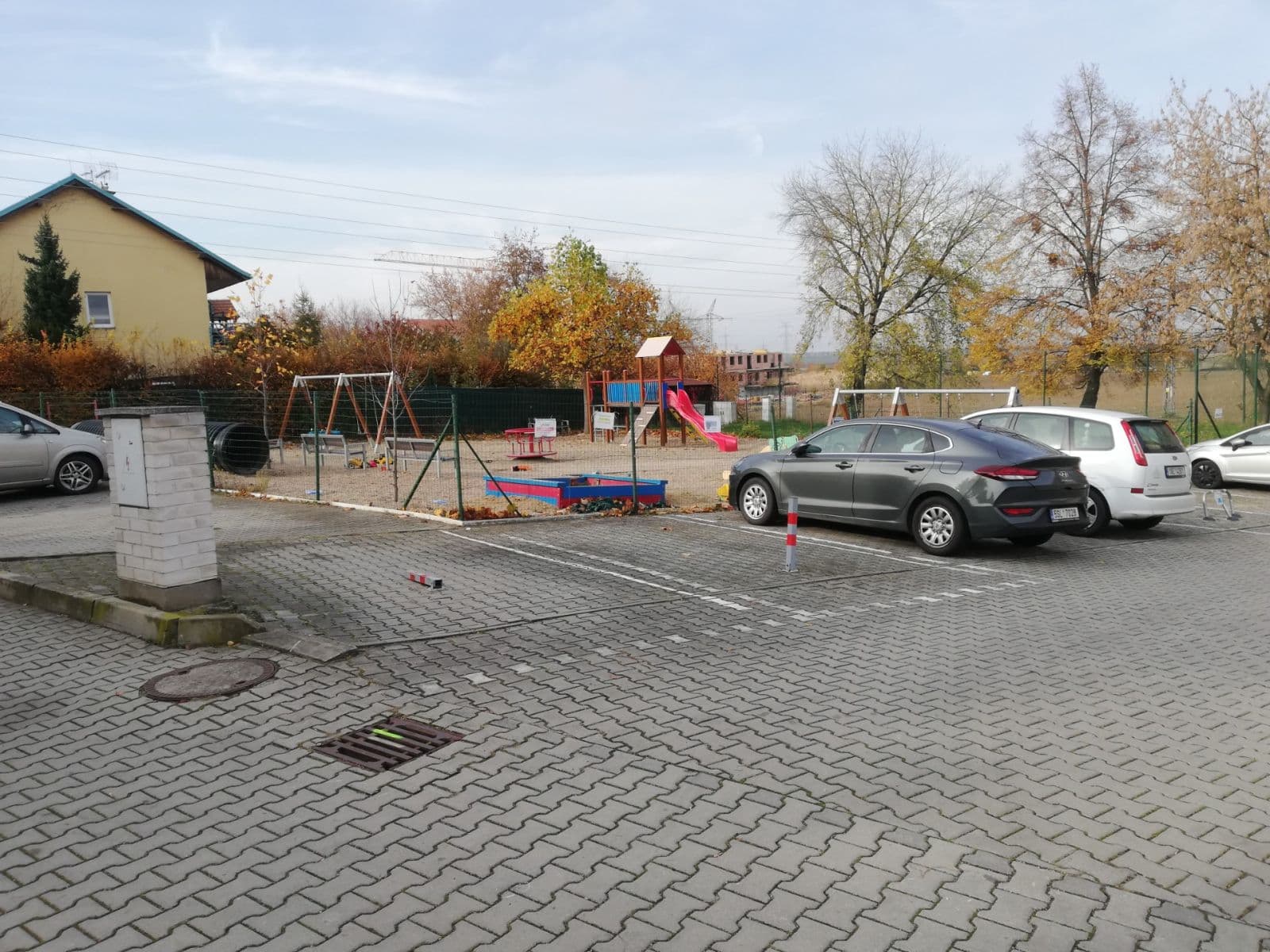 Pronájem garáže 15 m², U Hřiště, Nehvizdy, Středočeský kraj Pronájem garáže 15 m², U Hřiště, Nehvizdy, Středočeský kraj