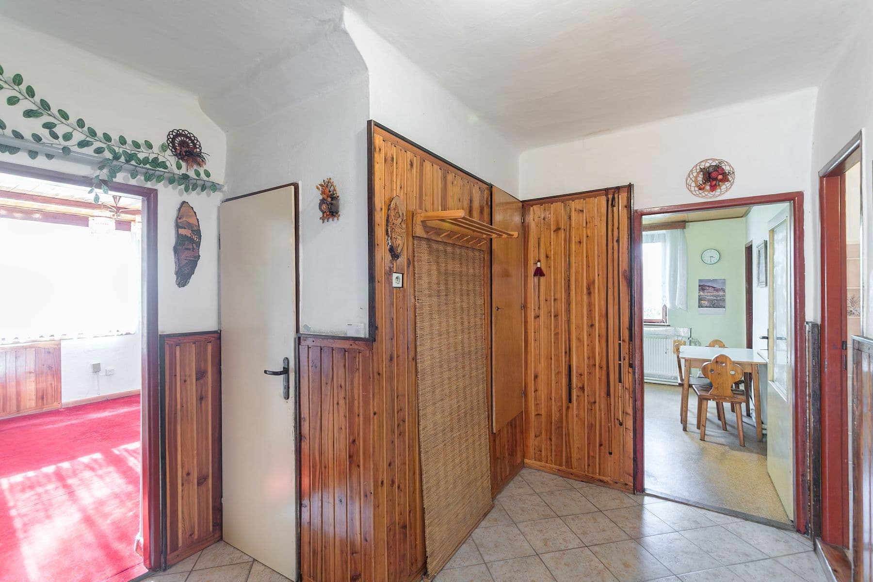 Prodej domu 255 m², pozemek 733 m², Střemy, Středočeský kraj Prodej domu 255 m², pozemek 733 m², Střemy, Středočeský kraj