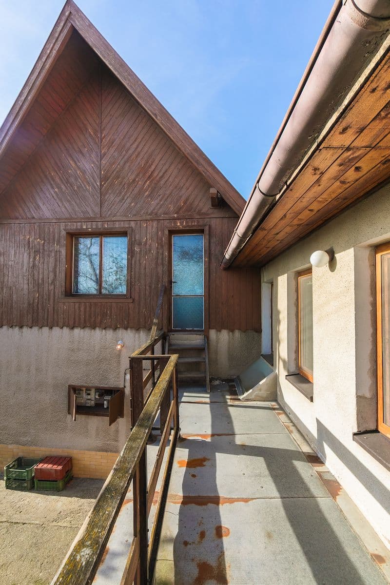 Prodej domu 255 m², pozemek 733 m², Střemy, Středočeský kraj Prodej domu 255 m², pozemek 733 m², Střemy, Středočeský kraj