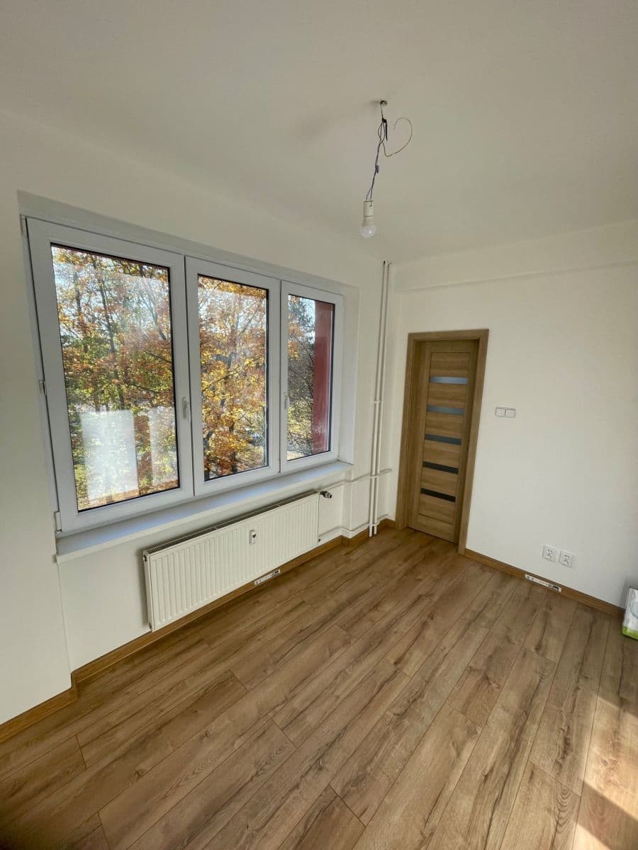 Pronájem bytu 2+kk 46 m², Matuškova, Havířov, Moravskoslezský kraj Pronájem bytu 2+kk 46 m², Matuškova, Havířov, Moravskoslezský kraj