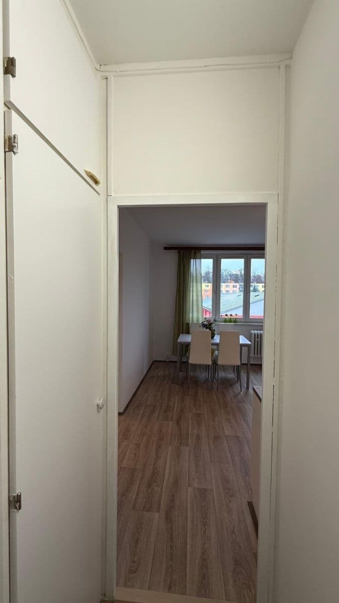 Pronájem bytu 1+1 35 m², Palackého, Chodov, Karlovarský kraj Pronájem bytu 1+1 35 m², Palackého, Chodov, Karlovarský kraj