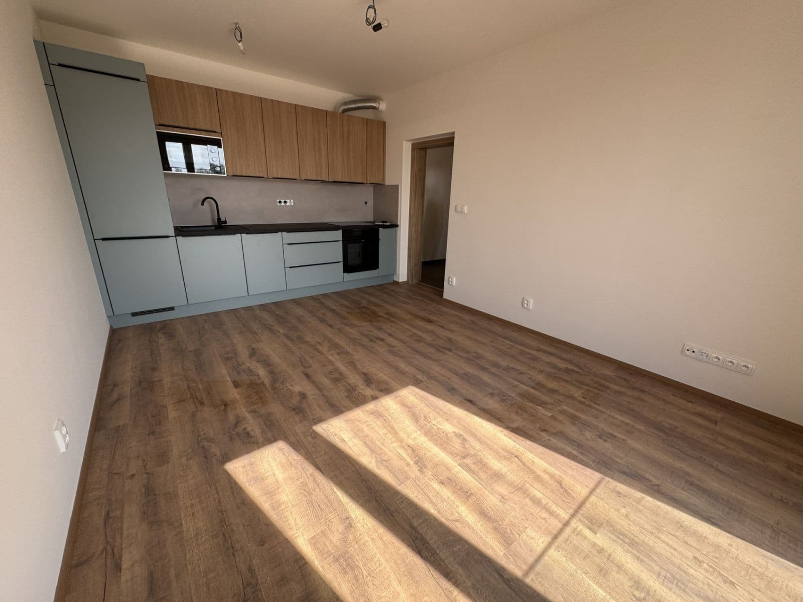 Pronájem bytu 2+kk 48 m², Augustina Lukeše, Brandýs nad Labem-Stará Boleslav, Středočeský kraj Pronájem bytu 2+kk 48 m², Augustina Lukeše, Brandýs nad Labem-Stará Boleslav, Středočeský kraj