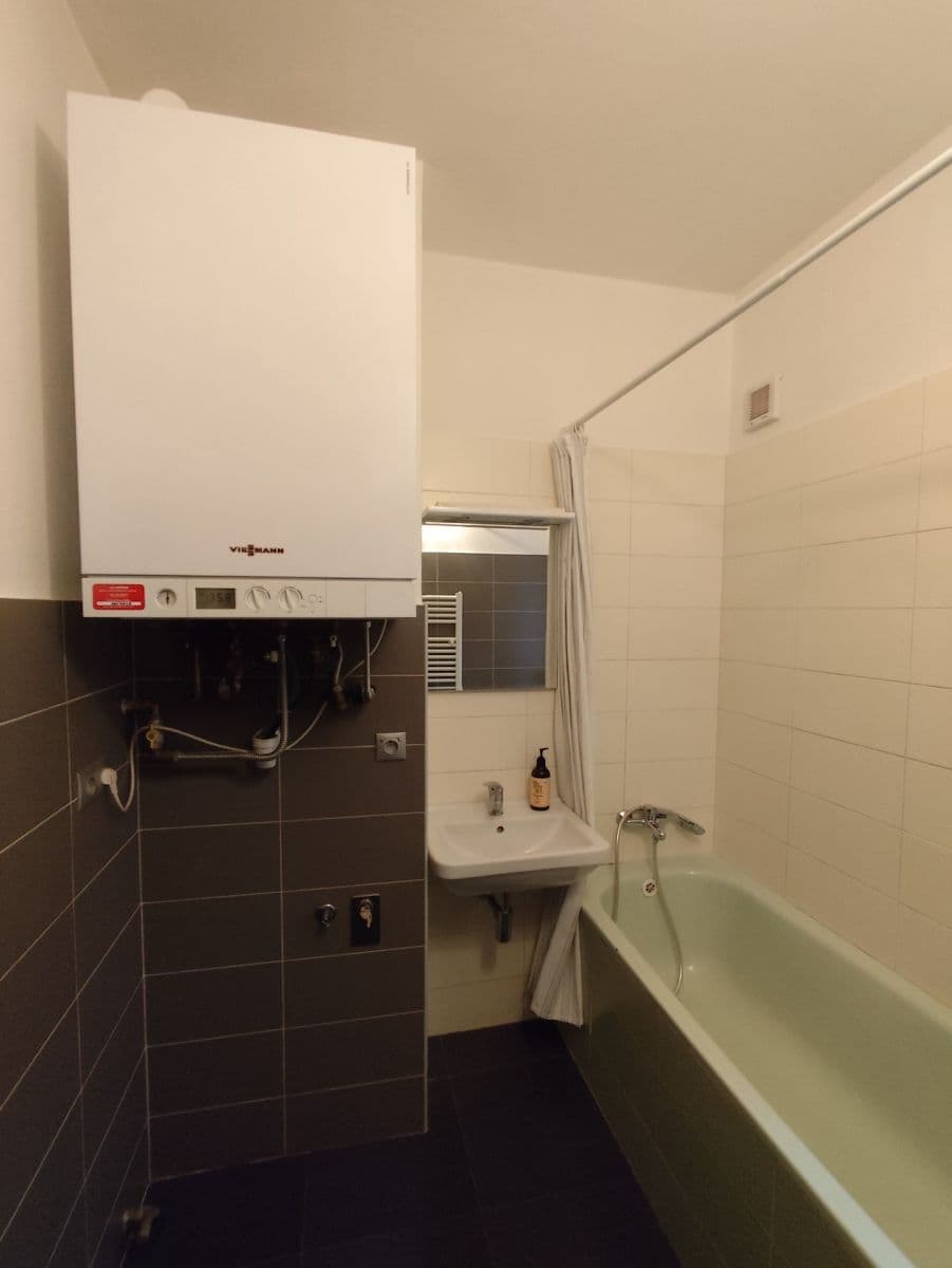 Pronájem bytu 2+1 62 m², Bezručova čtvrť, Kuřim, Jihomoravský kraj Pronájem bytu 2+1 62 m², Bezručova čtvrť, Kuřim, Jihomoravský kraj