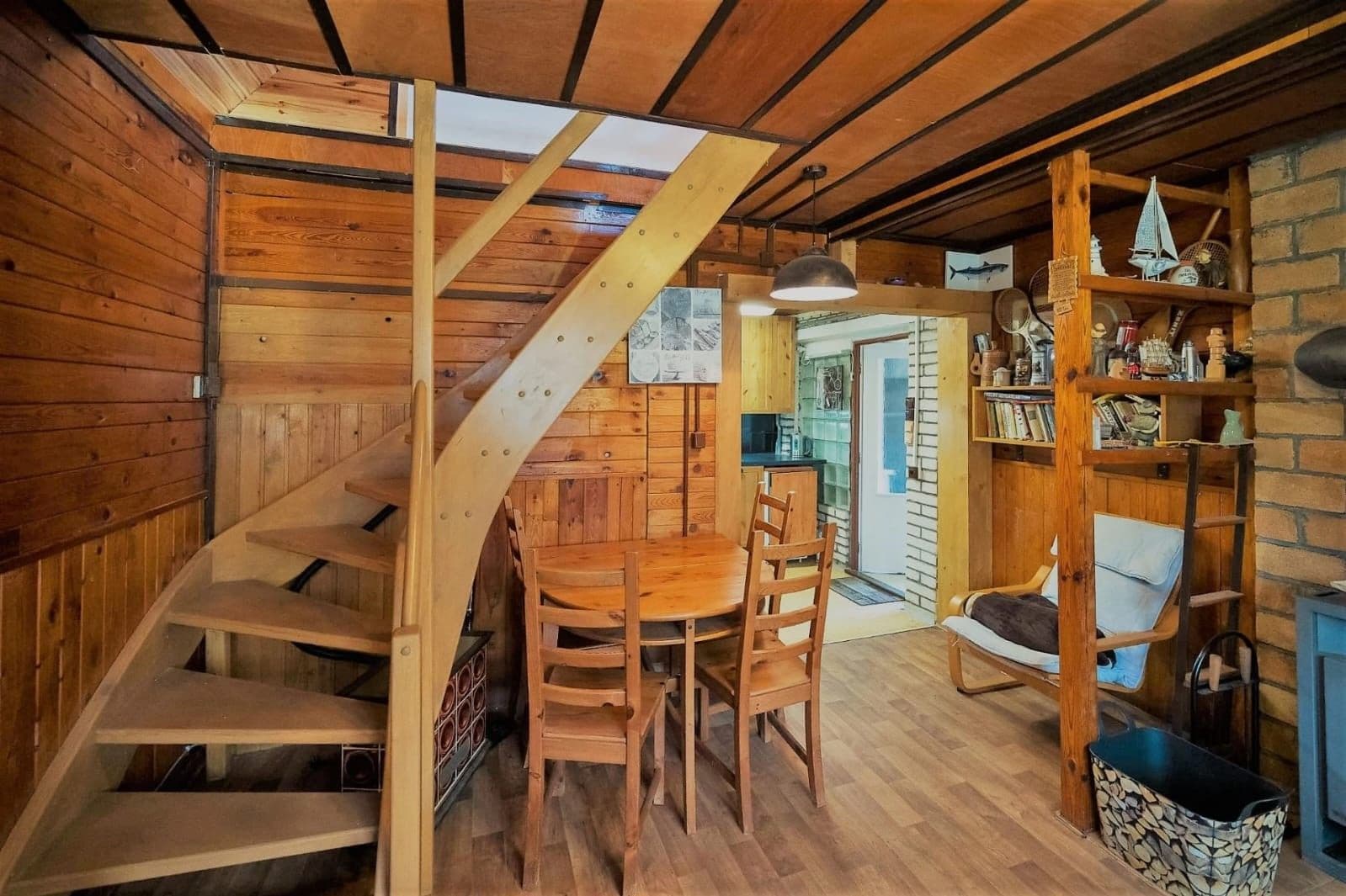 Prodej chaty, chalupy 89 m², pozemek 456 m², Podhradí nad Dyjí, Jihomoravský kraj Prodej chaty, chalupy 89 m², pozemek 456 m², Podhradí nad Dyjí, Jihomoravský kraj