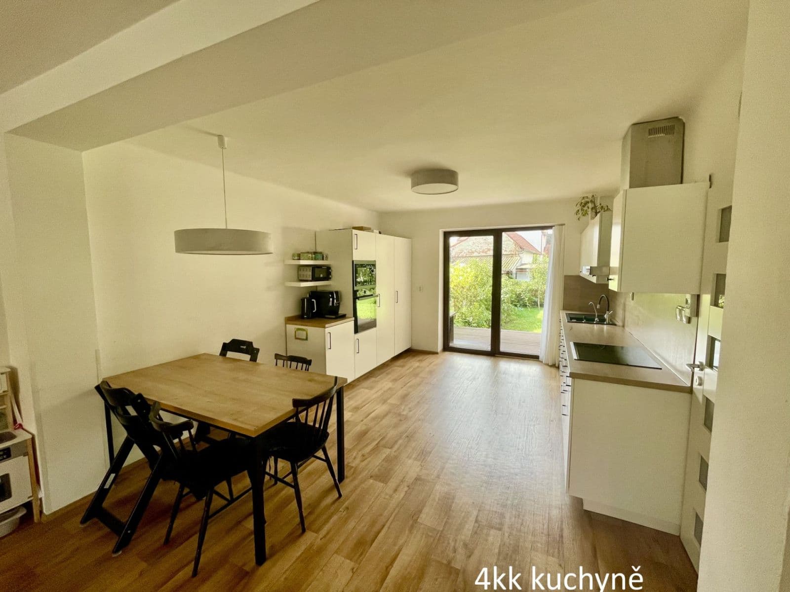 Prodej domu 420 m², pozemek 42 m², Rastislavova, Staré Město, Zlínský kraj Prodej domu 420 m², pozemek 42 m², Rastislavova, Staré Město, Zlínský kraj