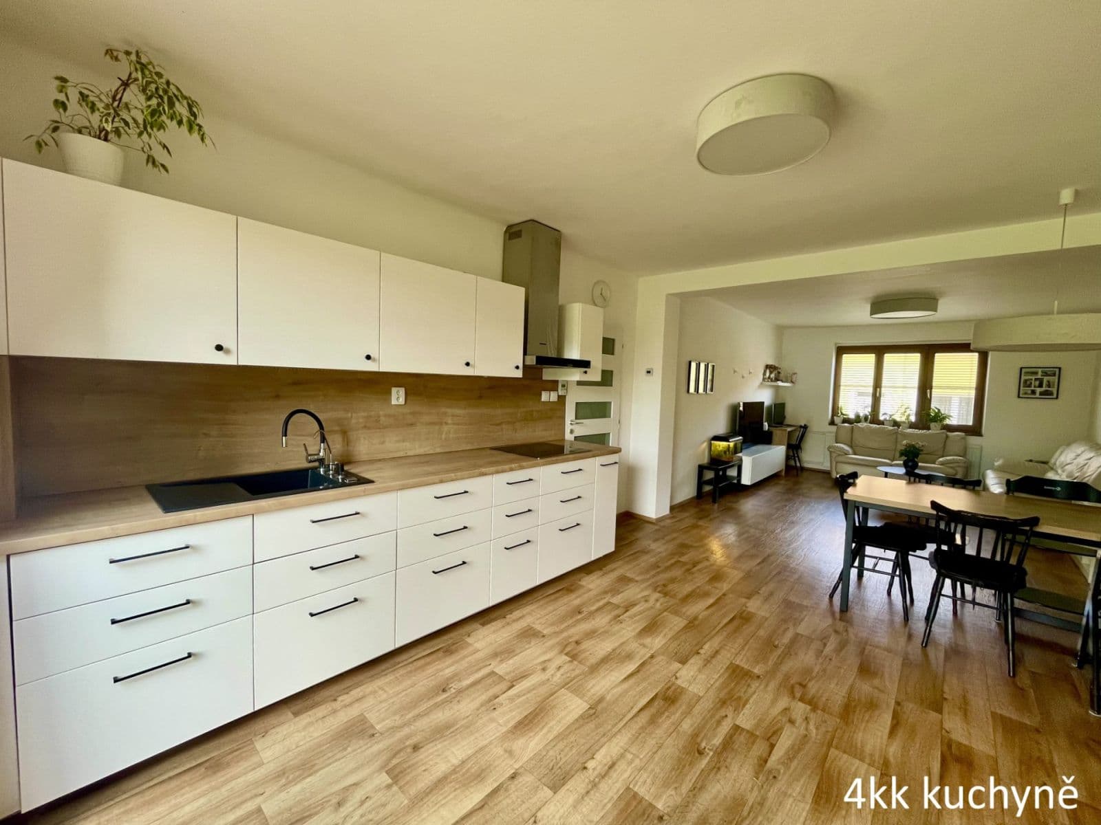 Prodej domu 420 m², pozemek 42 m², Rastislavova, Staré Město, Zlínský kraj Prodej domu 420 m², pozemek 42 m², Rastislavova, Staré Město, Zlínský kraj