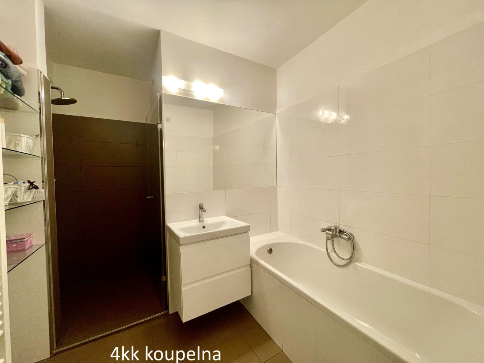 Prodej domu 420 m², pozemek 42 m², Rastislavova, Staré Město, Zlínský kraj Prodej domu 420 m², pozemek 42 m², Rastislavova, Staré Město, Zlínský kraj