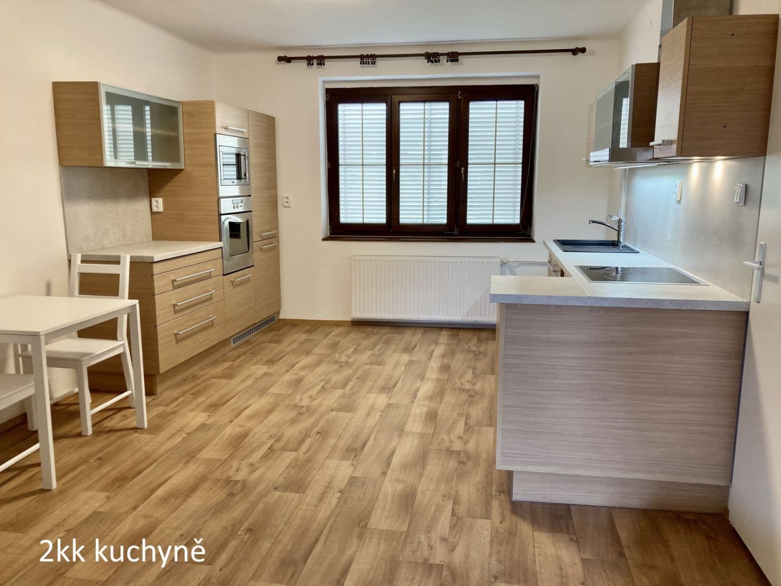 Prodej domu 420 m², pozemek 42 m², Rastislavova, Staré Město, Zlínský kraj Prodej domu 420 m², pozemek 42 m², Rastislavova, Staré Město, Zlínský kraj