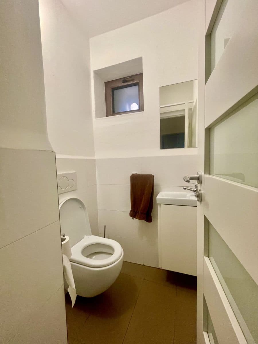 Prodej domu 250 m², pozemek 420 m², Rastislavova, Staré Město, Zlínský kraj Prodej domu 250 m², pozemek 420 m², Rastislavova, Staré Město, Zlínský kraj