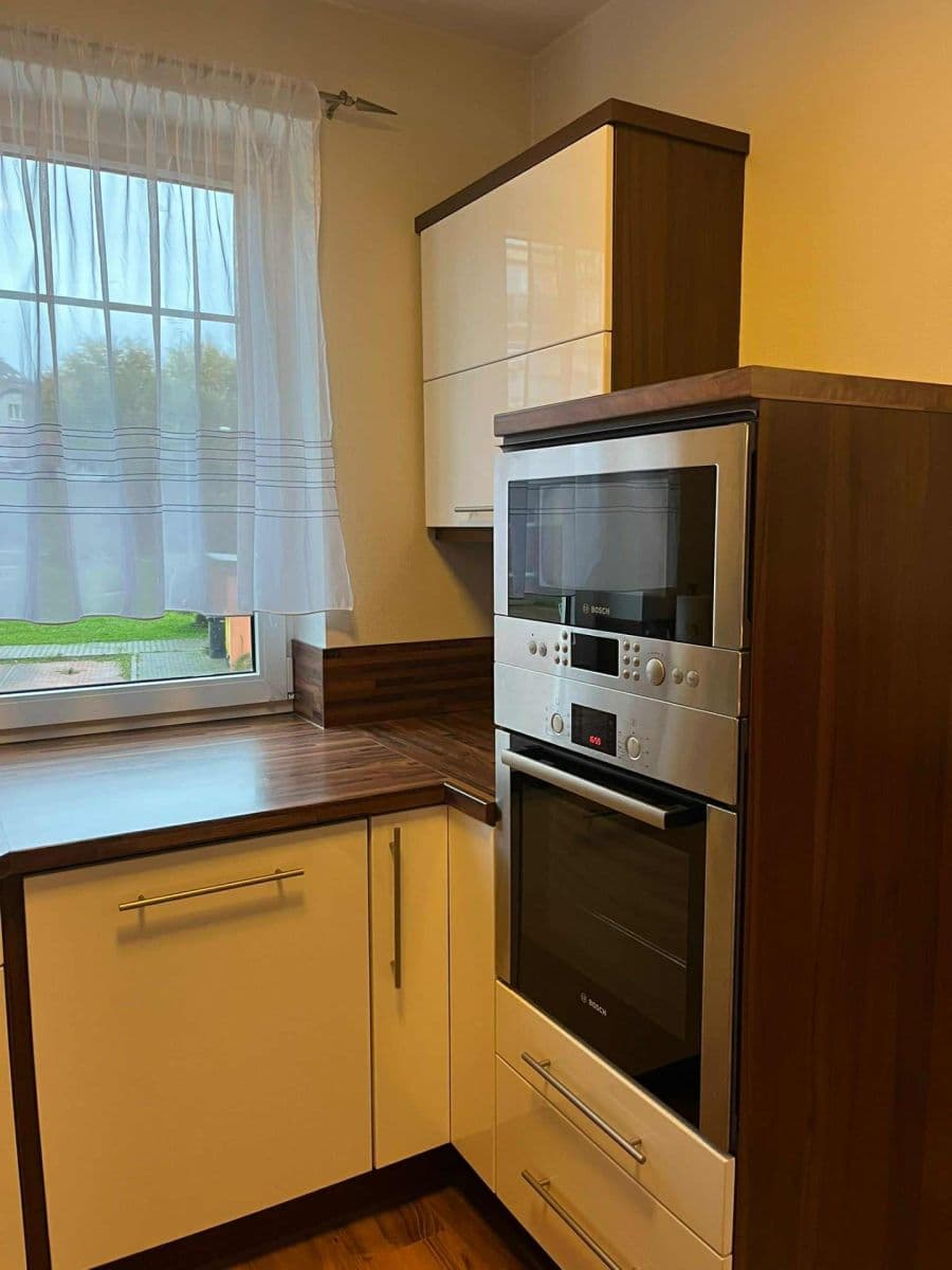 Pronájem bytu 2+kk 50 m², Květná, Plzeň, Plzeňský kraj Pronájem bytu 2+kk 50 m², Květná, Plzeň, Plzeňský kraj