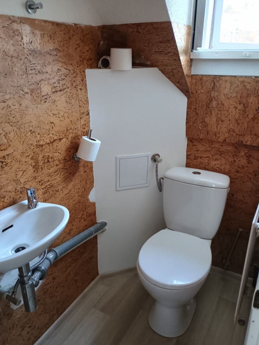 Pronájem bytu 3+1 85 m², Na Truhlářce, Praha, Praha Pronájem bytu 3+1 85 m², Na Truhlářce, Praha, Praha