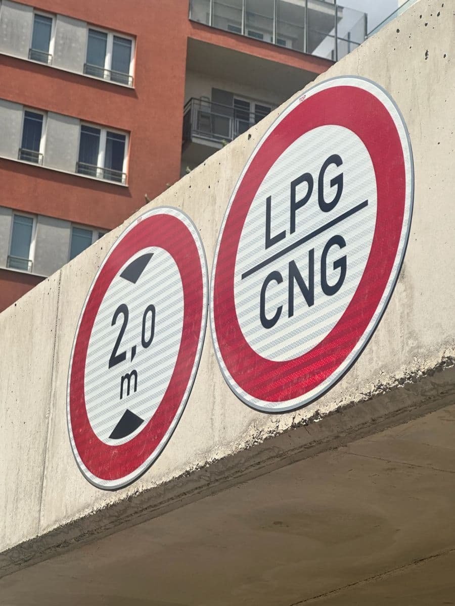 Pronájem garáže 10 m², Starokošířská, Praha, Praha Pronájem garáže 10 m², Starokošířská, Praha, Praha