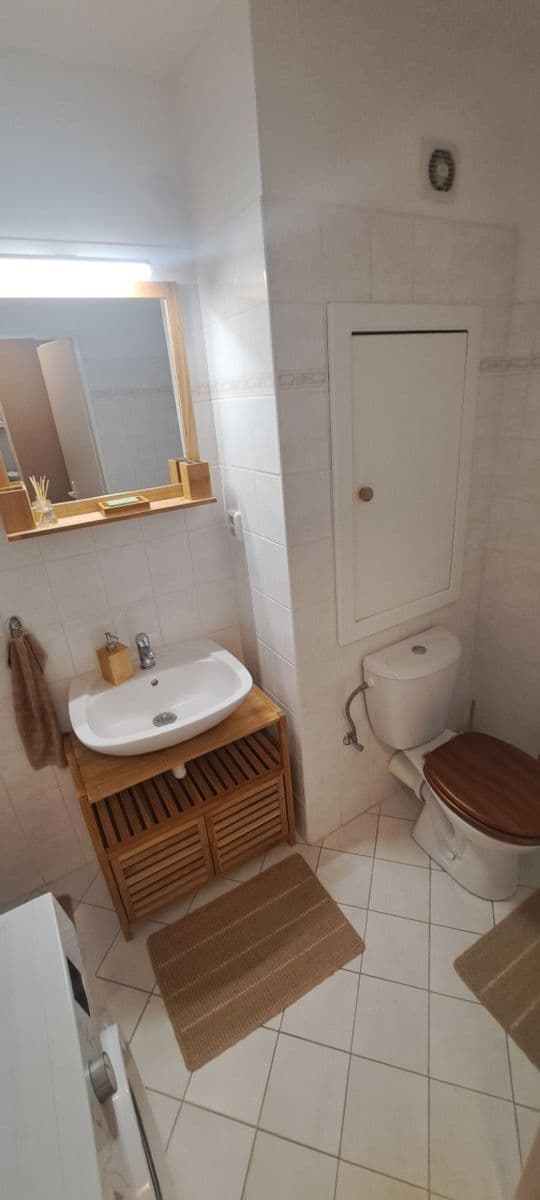 Prodej bytu 2+kk 30 m², Braniborská, Milovice, Středočeský kraj Prodej bytu 2+kk 30 m², Braniborská, Milovice, Středočeský kraj