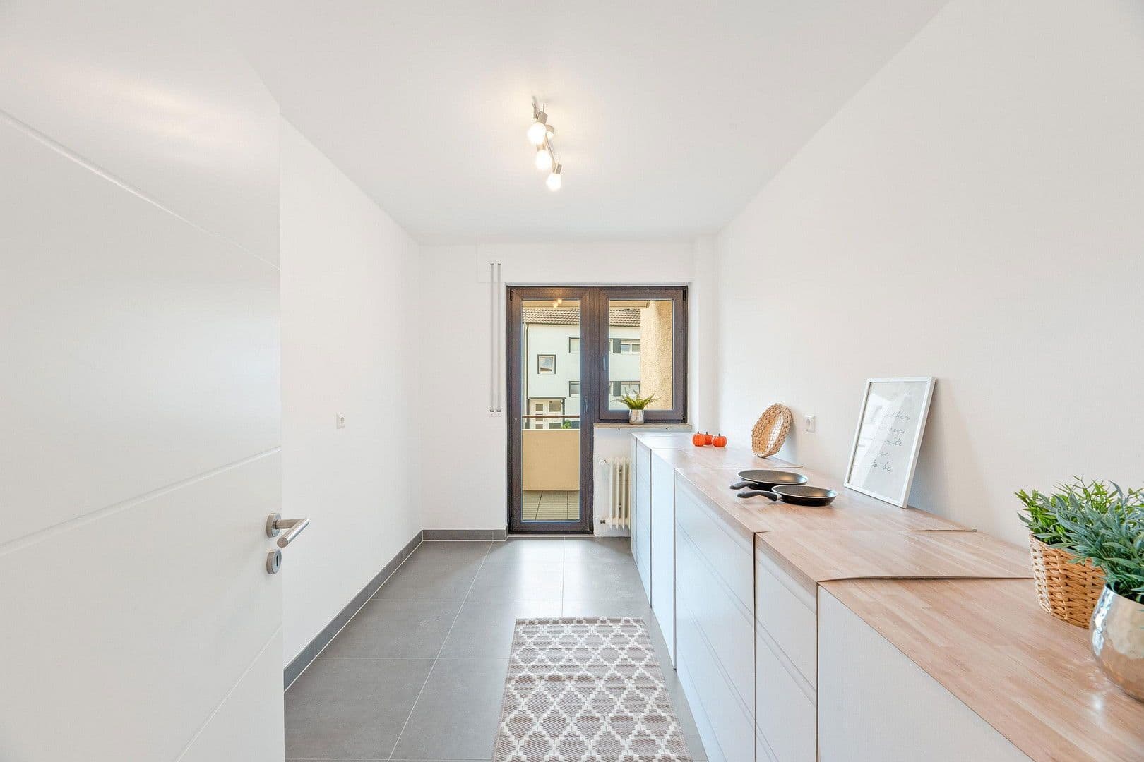 Prodej bytu 3+1 82 m², Kornwestheimer Straße 215, Korntal-Münchingen, Bádensko-Württembersko Prodej bytu 3+1 82 m², Kornwestheimer Straße 215, Korntal-Münchingen, Bádensko-Württembersko