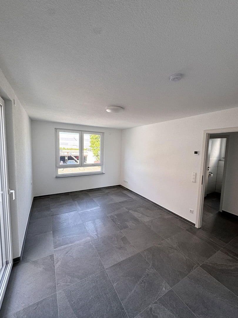 Pronájem bytu 3+1 86 m², Sindelfingen, Bádensko-Württembersko Pronájem bytu 3+1 86 m², Sindelfingen, Bádensko-Württembersko