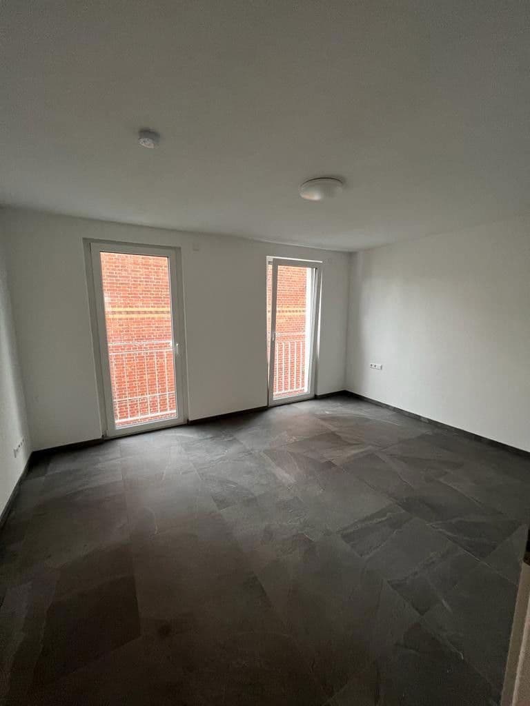 Pronájem bytu 3+1 86 m², Sindelfingen, Bádensko-Württembersko Pronájem bytu 3+1 86 m², Sindelfingen, Bádensko-Württembersko