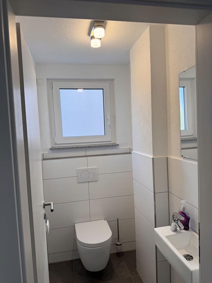 Pronájem bytu 3+1 86 m², Sindelfingen, Bádensko-Württembersko Pronájem bytu 3+1 86 m², Sindelfingen, Bádensko-Württembersko