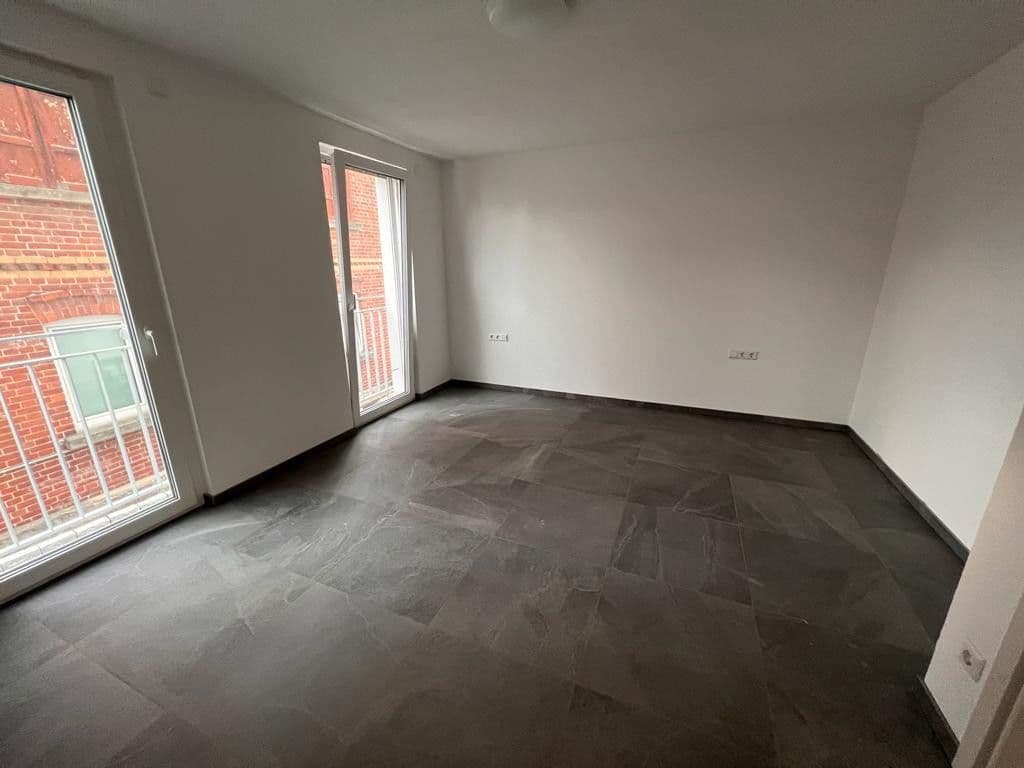 Pronájem bytu 3+1 86 m², Sindelfingen, Bádensko-Württembersko Pronájem bytu 3+1 86 m², Sindelfingen, Bádensko-Württembersko