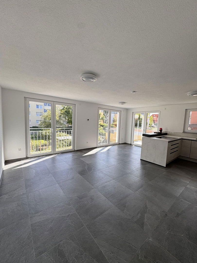 Pronájem bytu 3+1 86 m², Sindelfingen, Bádensko-Württembersko Pronájem bytu 3+1 86 m², Sindelfingen, Bádensko-Württembersko