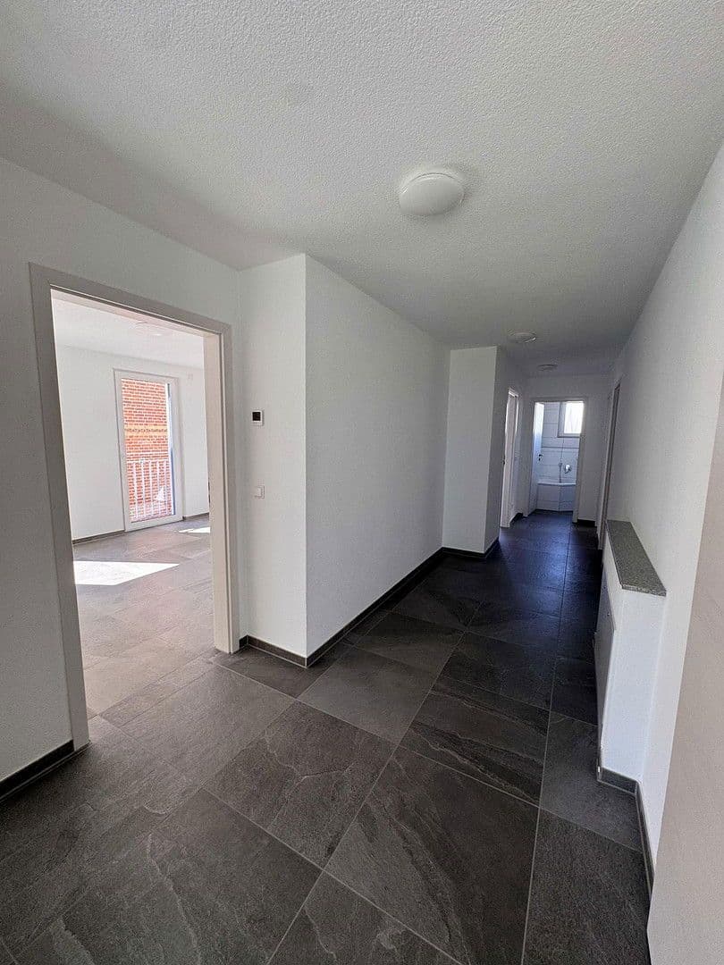 Pronájem bytu 3+1 86 m², Sindelfingen, Bádensko-Württembersko Pronájem bytu 3+1 86 m², Sindelfingen, Bádensko-Württembersko