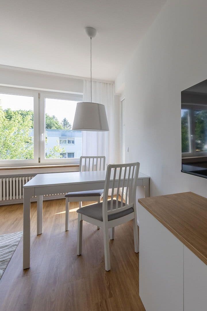 Pronájem bytu  24 m², Erlangen, Bavorsko Pronájem bytu  24 m², Erlangen, Bavorsko