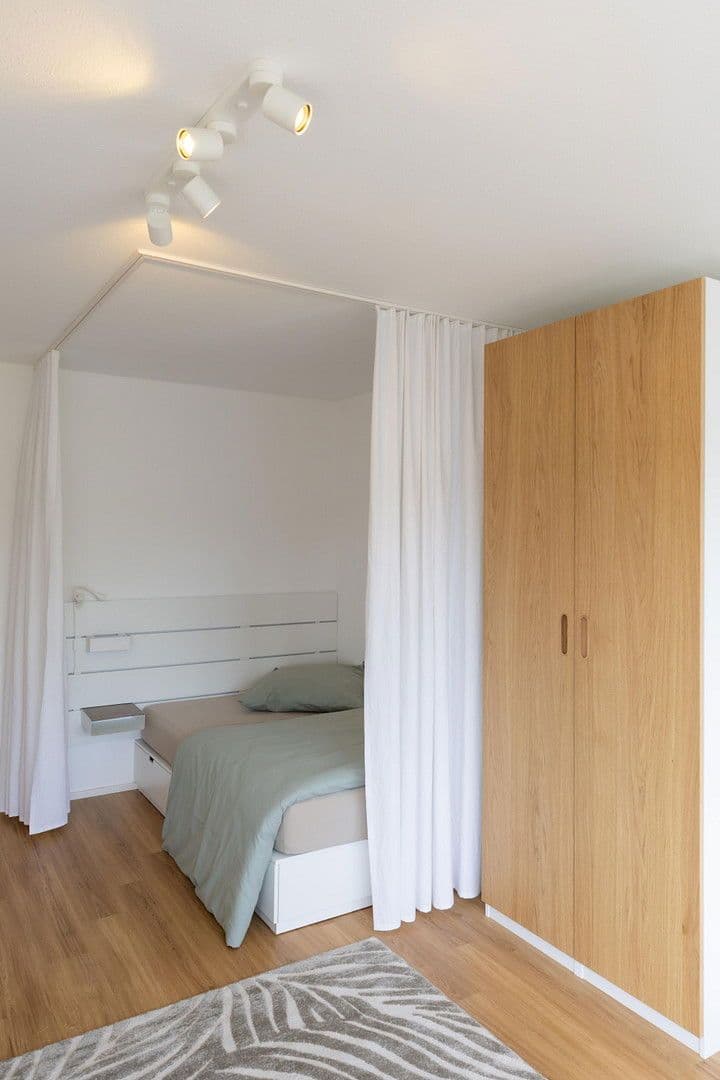 Pronájem bytu  24 m², Erlangen, Bavorsko Pronájem bytu  24 m², Erlangen, Bavorsko