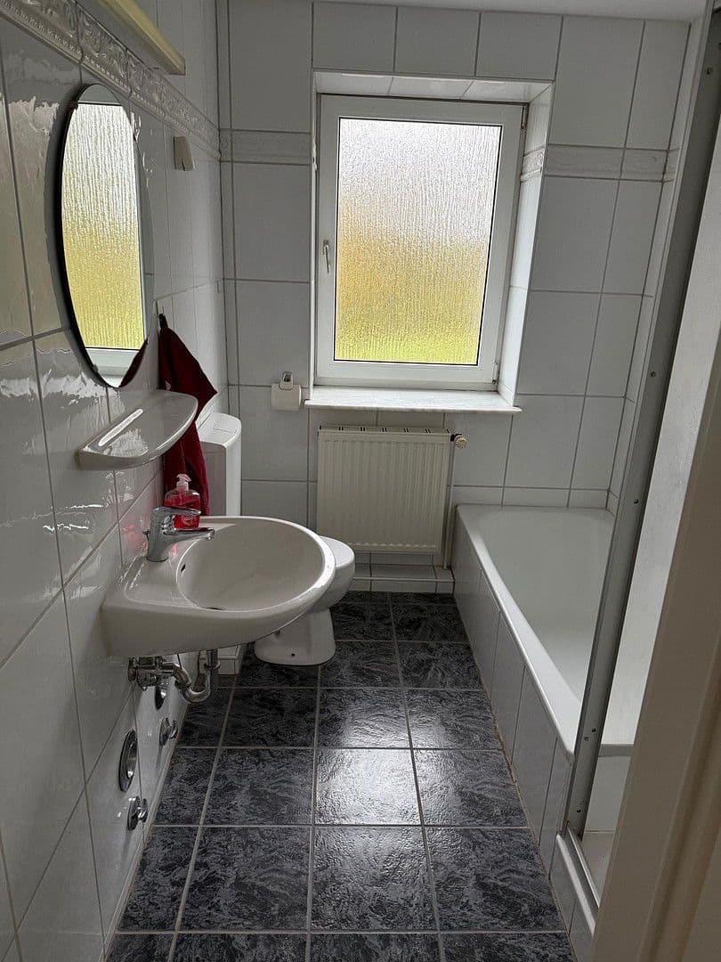 Pronájem bytu 3+1 73 m², Goldbecker Straße 6 A, Beckdorf, Dolní Sasko Pronájem bytu 3+1 73 m², Goldbecker Straße 6 A, Beckdorf, Dolní Sasko