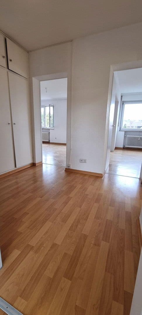 Pronájem bytu 3+1 68 m², Ludwigstraße 53, Stuttgart, Bádensko-Württembersko Pronájem bytu 3+1 68 m², Ludwigstraße 53, Stuttgart, Bádensko-Württembersko