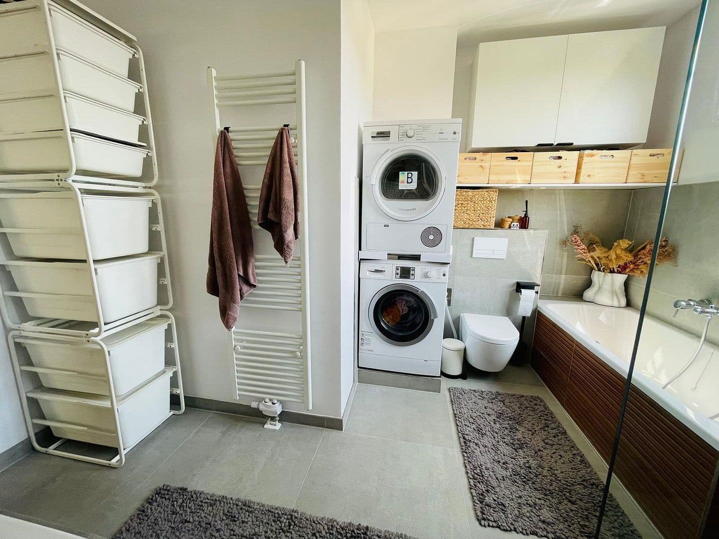 Pronájem bytu 3+1 103 m², Berlin, Berlín Pronájem bytu 3+1 103 m², Berlin, Berlín