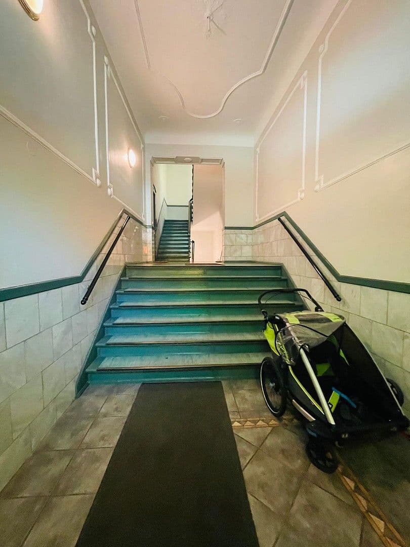 Pronájem bytu 3+1 103 m², Berlin, Berlín Pronájem bytu 3+1 103 m², Berlin, Berlín