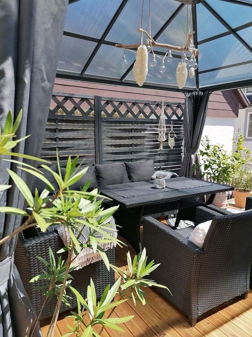 Prodej domu 120 m², pozemek 287 m², Heidenheim an der Brenz, Bádensko-Württembersko Prodej domu 120 m², pozemek 287 m², Heidenheim an der Brenz, Bádensko-Württembersko