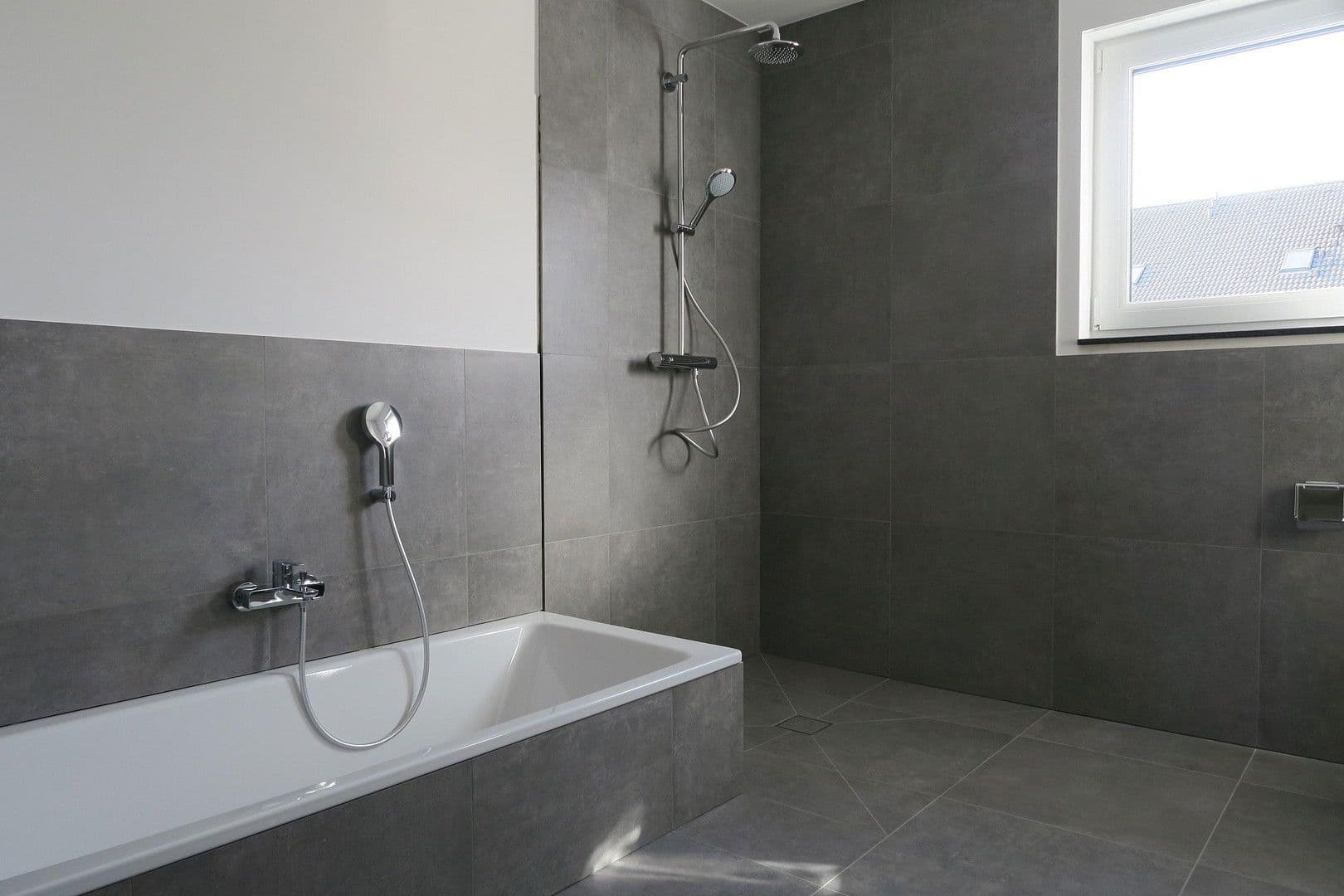 Pronájem bytu 2+1 85 m², Froitscheidter Str. 4, Nideggen, Severní Porýní-Vestfálsko Pronájem bytu 2+1 85 m², Froitscheidter Str. 4, Nideggen, Severní Porýní-Vestfálsko