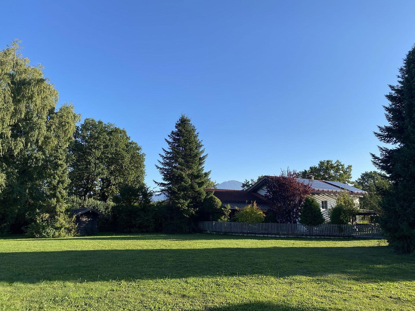 Prodej pozemku 1.163 m², Am Karwinkel 22b, Grabenstätt, Bavorsko Prodej pozemku 1.163 m², Am Karwinkel 22b, Grabenstätt, Bavorsko