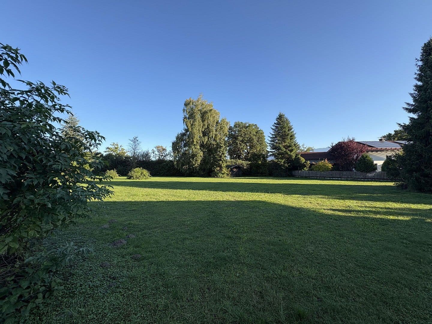 Prodej pozemku 1.163 m², Am Karwinkel 22b, Grabenstätt, Bavorsko Prodej pozemku 1.163 m², Am Karwinkel 22b, Grabenstätt, Bavorsko