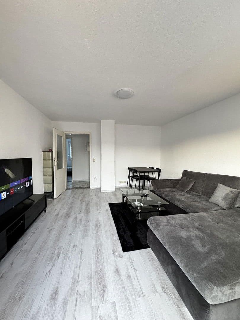 Pronájem bytu 3+1 54 m², Böblingen, Bádensko-Württembersko Pronájem bytu 3+1 54 m², Böblingen, Bádensko-Württembersko