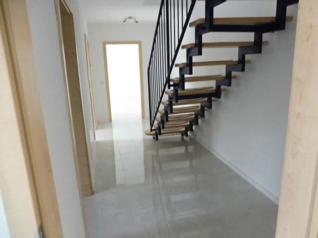 Pronájem bytu 4+1 126 m², Markt Indersdorf /OT Eichhofen, Bavorsko Pronájem bytu 4+1 126 m², Markt Indersdorf /OT Eichhofen, Bavorsko