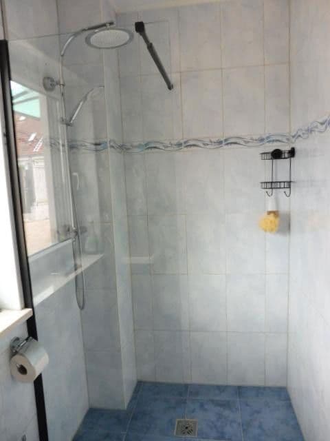 Pronájem bytu 4+1 126 m², Markt Indersdorf /OT Eichhofen, Bavorsko Pronájem bytu 4+1 126 m², Markt Indersdorf /OT Eichhofen, Bavorsko