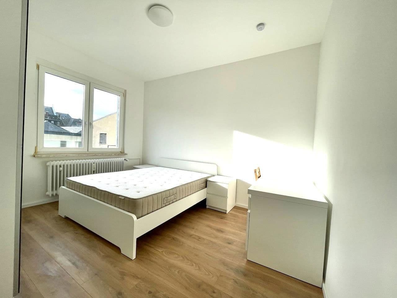 Pronájem bytu 2+1 40 m², Bahnhofstr. 0, Brühl, Severní Porýní-Vestfálsko Pronájem bytu 2+1 40 m², Bahnhofstr. 0, Brühl, Severní Porýní-Vestfálsko