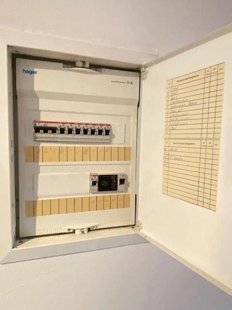 Prodej bytu 4+kk 93 m², Allmersbach im Tal, Bádensko-Württembersko Prodej bytu 4+kk 93 m², Allmersbach im Tal, Bádensko-Württembersko