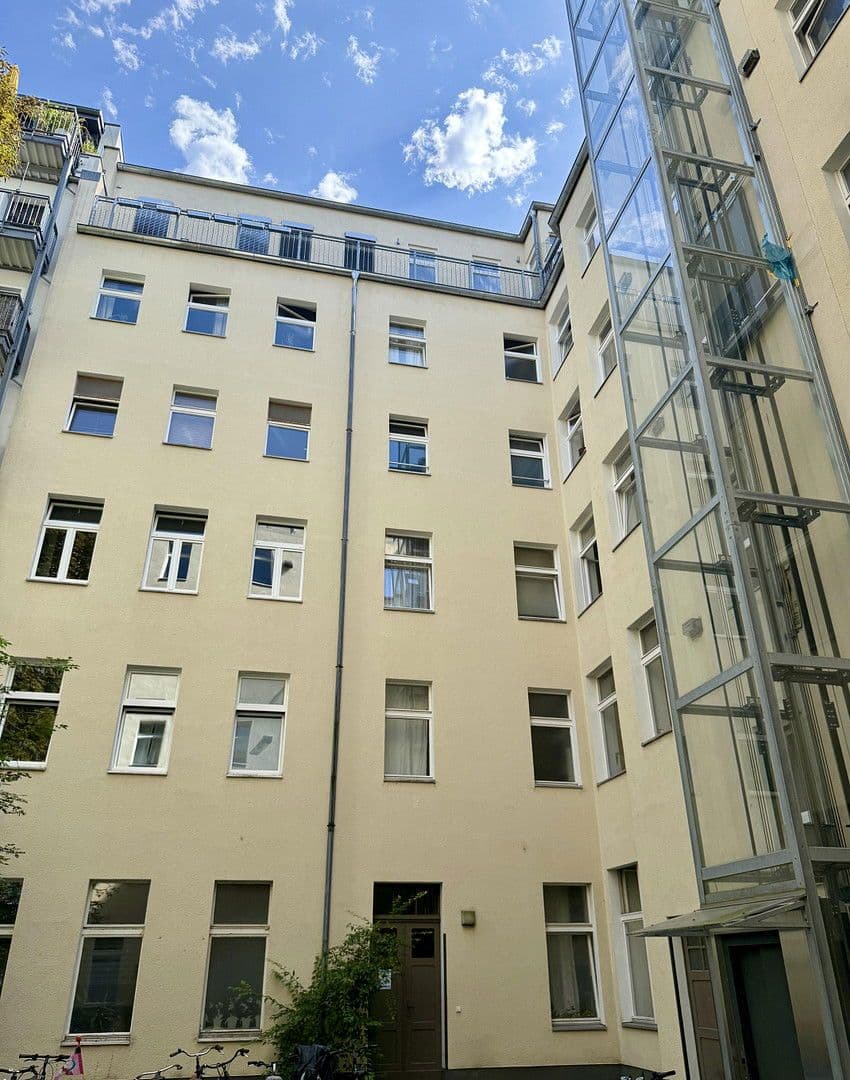 Prodej bytu 2+1 50 m², Berlin, Berlín Prodej bytu 2+1 50 m², Berlin, Berlín