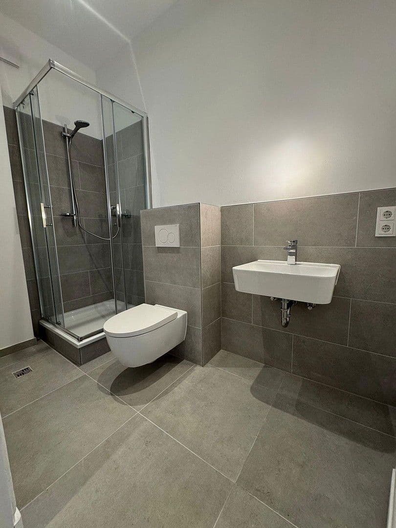 Prodej bytu 2+1 50 m², Berlin, Berlín Prodej bytu 2+1 50 m², Berlin, Berlín