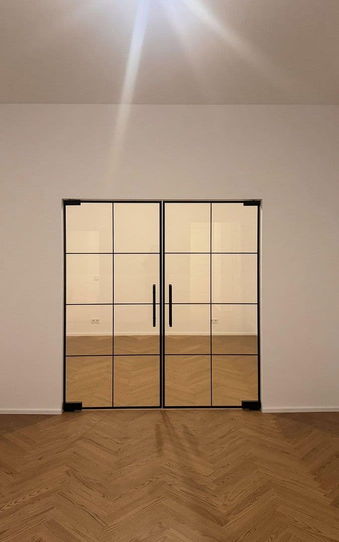 Prodej bytu 2+1 50 m², Berlin, Berlín Prodej bytu 2+1 50 m², Berlin, Berlín