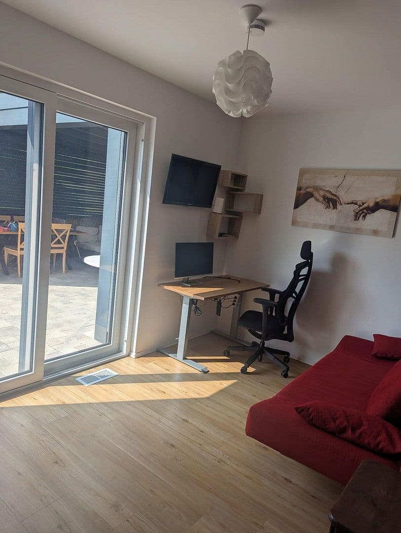 Prodej domu 176 m², pozemek 703 m², Untermünkheim, Bádensko-Württembersko Prodej domu 176 m², pozemek 703 m², Untermünkheim, Bádensko-Württembersko
