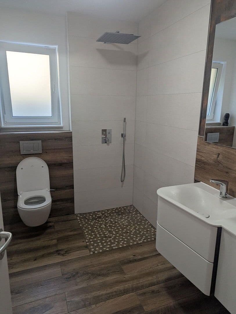 Prodej domu 176 m², pozemek 703 m², Untermünkheim, Bádensko-Württembersko Prodej domu 176 m², pozemek 703 m², Untermünkheim, Bádensko-Württembersko