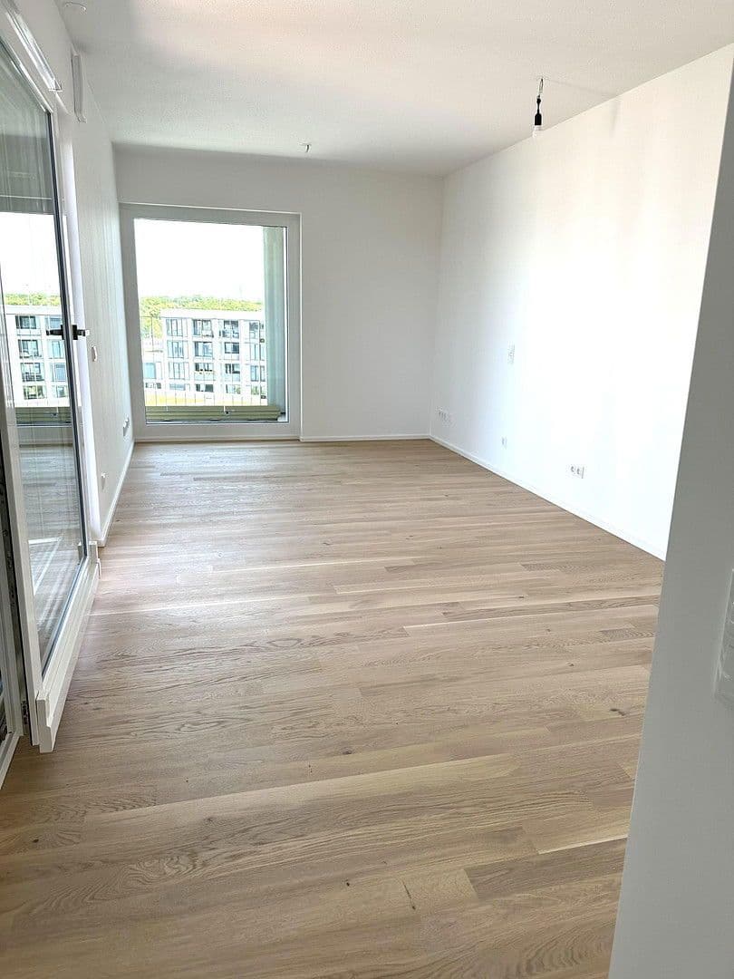 Pronájem bytu 2+1 62 m², Hermine-von-Parish-Straße 43, München, Bavorsko Pronájem bytu 2+1 62 m², Hermine-von-Parish-Straße 43, München, Bavorsko