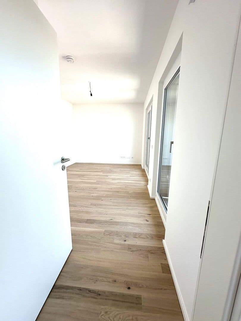 Pronájem bytu 2+1 62 m², Hermine-von-Parish-Straße 43, München, Bavorsko Pronájem bytu 2+1 62 m², Hermine-von-Parish-Straße 43, München, Bavorsko